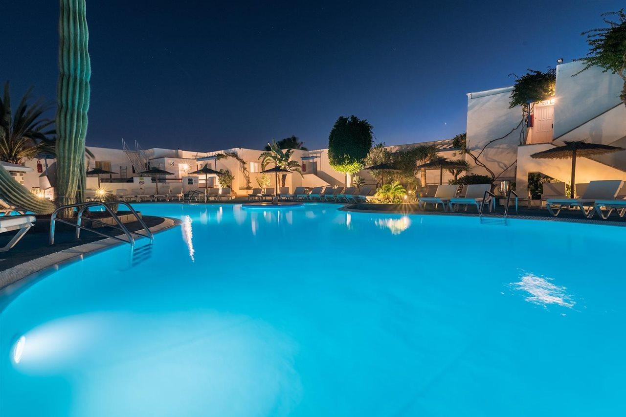 Apartamentos Parque Tropical En Lanzarote Puerto del Carmen  Exterior photo